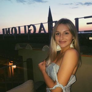 Meet your Posher, Coryn